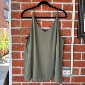 LOFT Outlet | V-Neck Tank